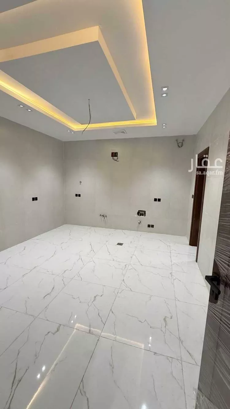 فيلا للبيع في شارع 22926197, حي المحمدية 2, مدينة جازان, منطقة جازان 10