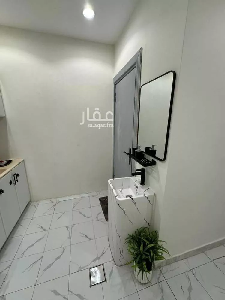 شقة مفروشة للحجز في شارع عبدالله بن سيف ، حي العقيق ، الرياض ، منطقة الرياض صورة 5