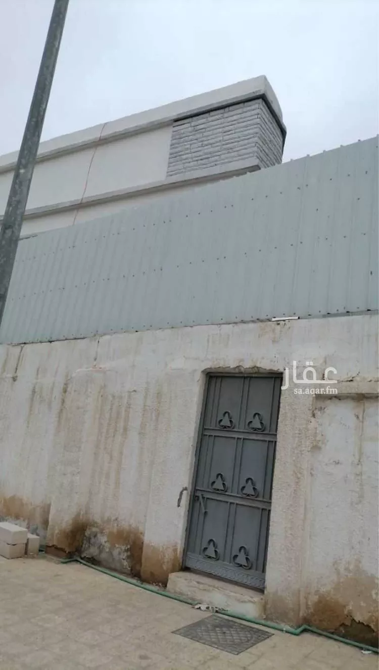 فيلا للإيجار في شارع ابن قيم الجوزية ، حي الملز ، الرياض ، منطقة الرياض