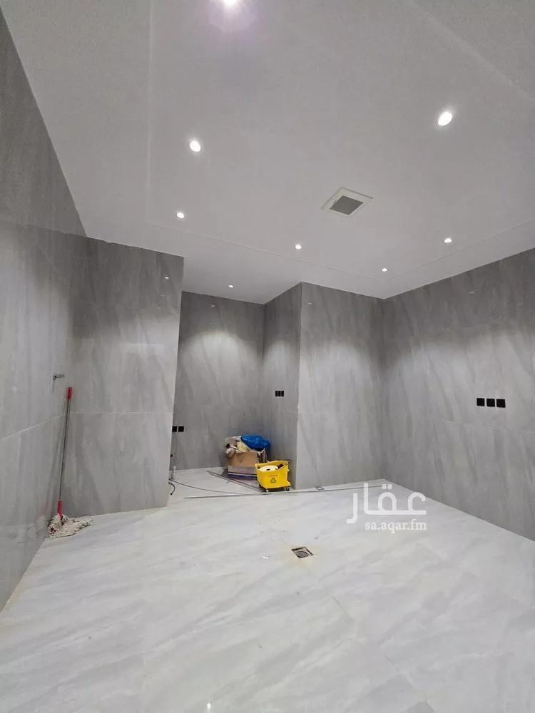 دور للبيع في حي عكاظ, مدينة الرياض, منطقة الرياض صورة 2