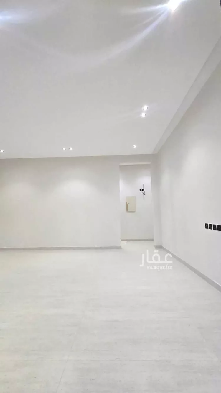 دور للبيع في شارع 16 عكاظ, حي عكاظ, مدينة الرياض, منطقة الرياض 6