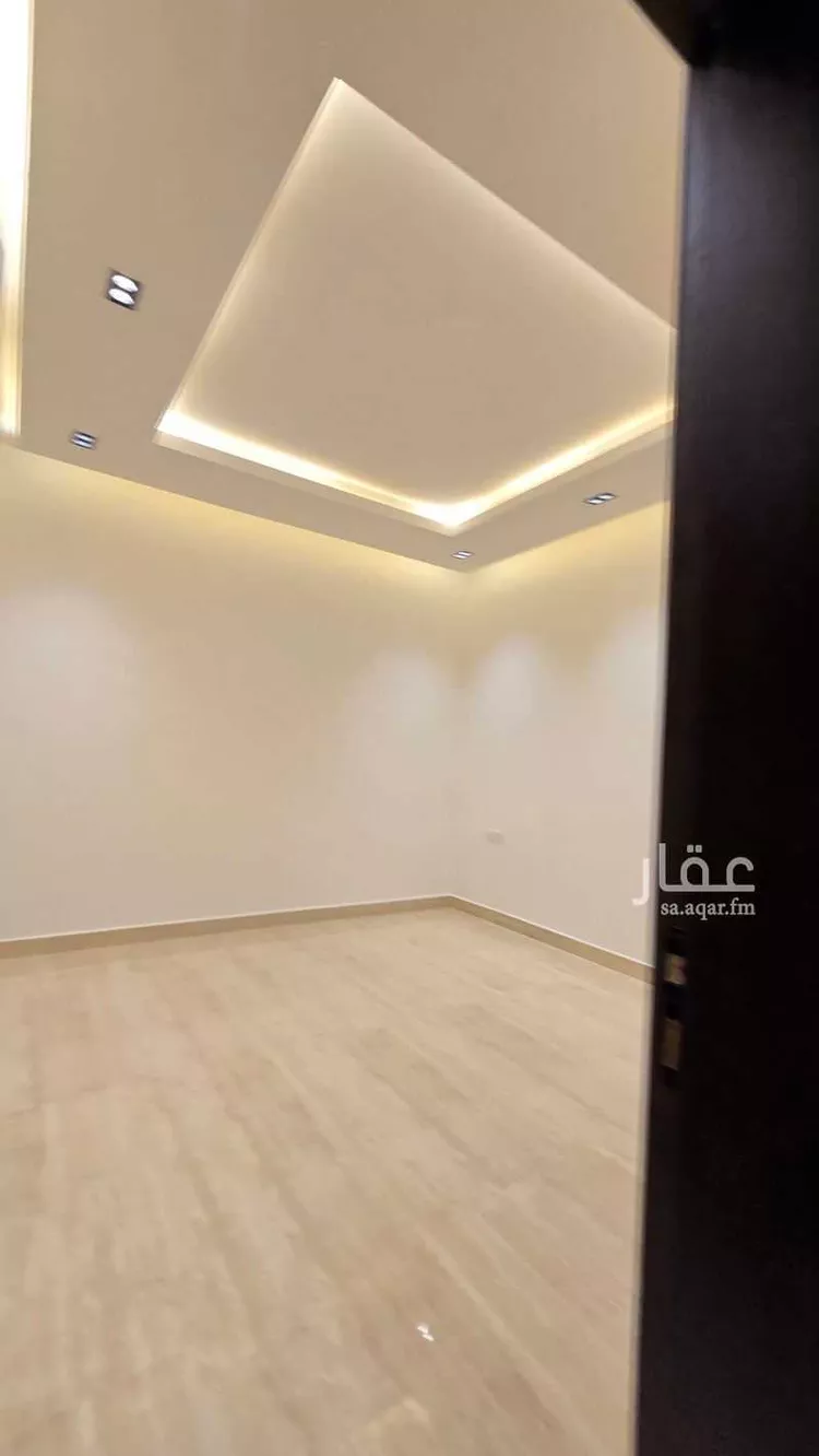 Floor for Sale in Riyadh Al Hazm 19