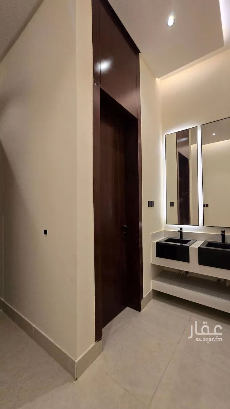 دور للبيع في شارع النجمة, حي الحزم, مدينة الرياض, منطقة الرياض صورة 3