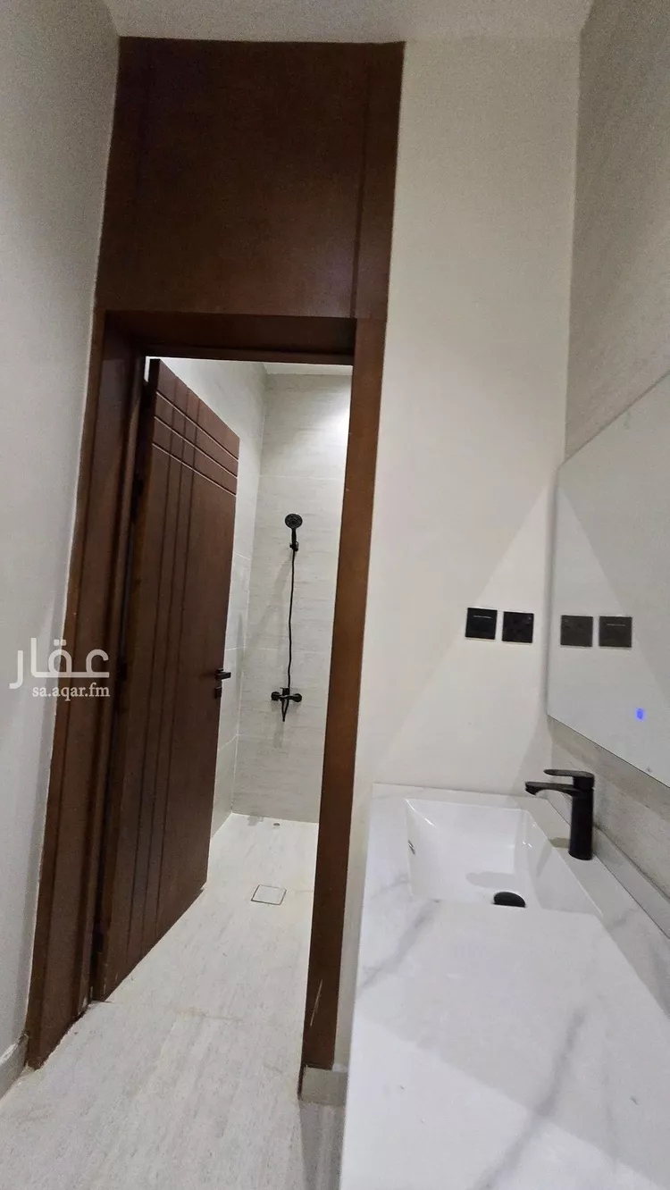 Floor for Sale in Riyadh Uhud 16