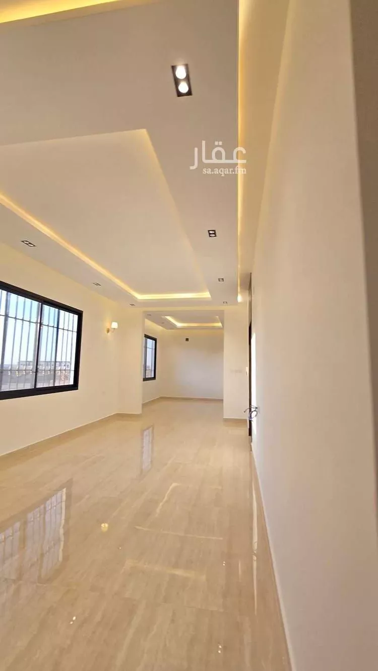 Floor for Sale in Riyadh Al Hazm 9