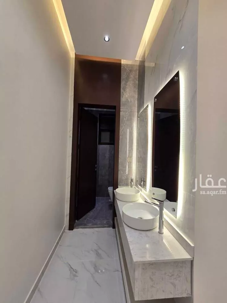 دور للبيع في شارع طريق خريص, حي الجنادرية, مدينة الرياض, منطقة الرياض صورة 5