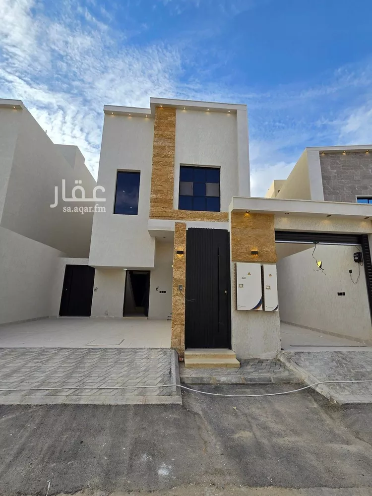 دور للبيع في حي عكاظ, مدينة الرياض, منطقة الرياض