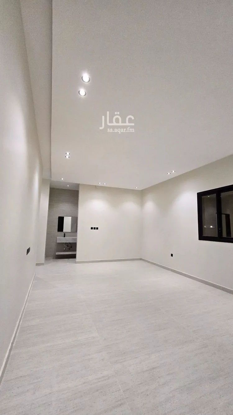 Floor for Sale in Riyadh Uhud 20