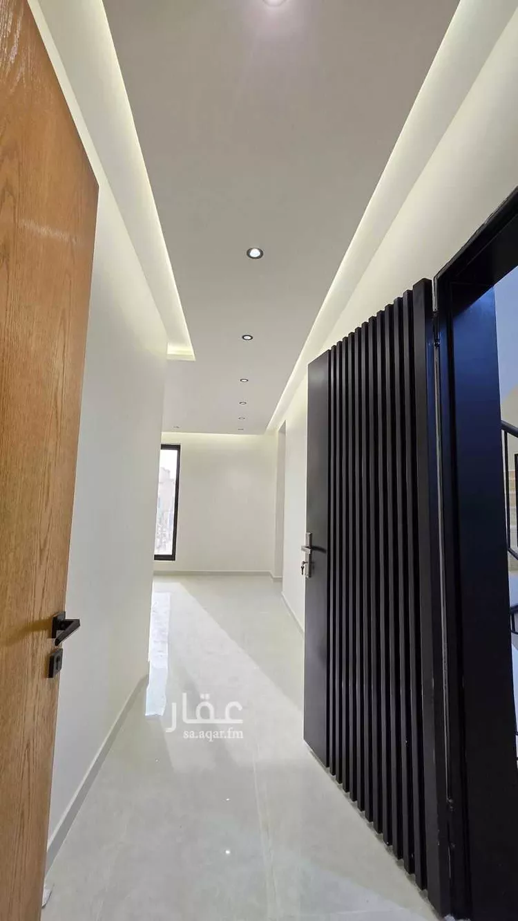 دور للبيع في شارع قرية الجدية, حي ديراب, مدينة الرياض, منطقة الرياض 11
