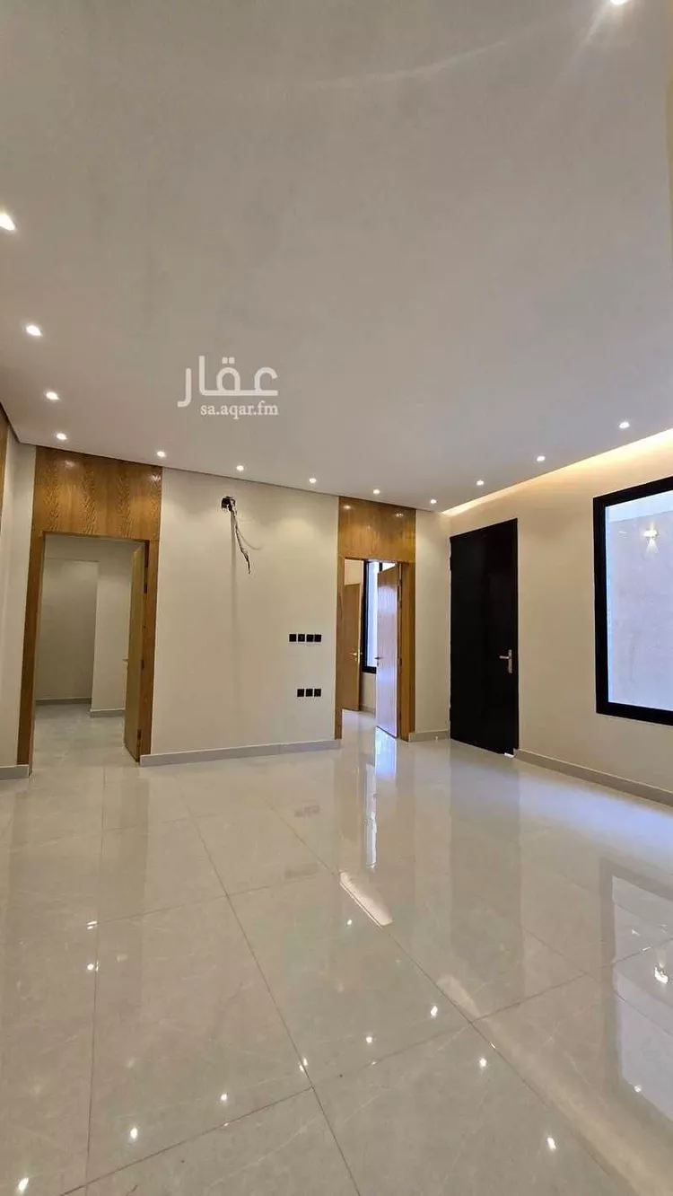 Floor for Sale in Riyadh Uhud 7