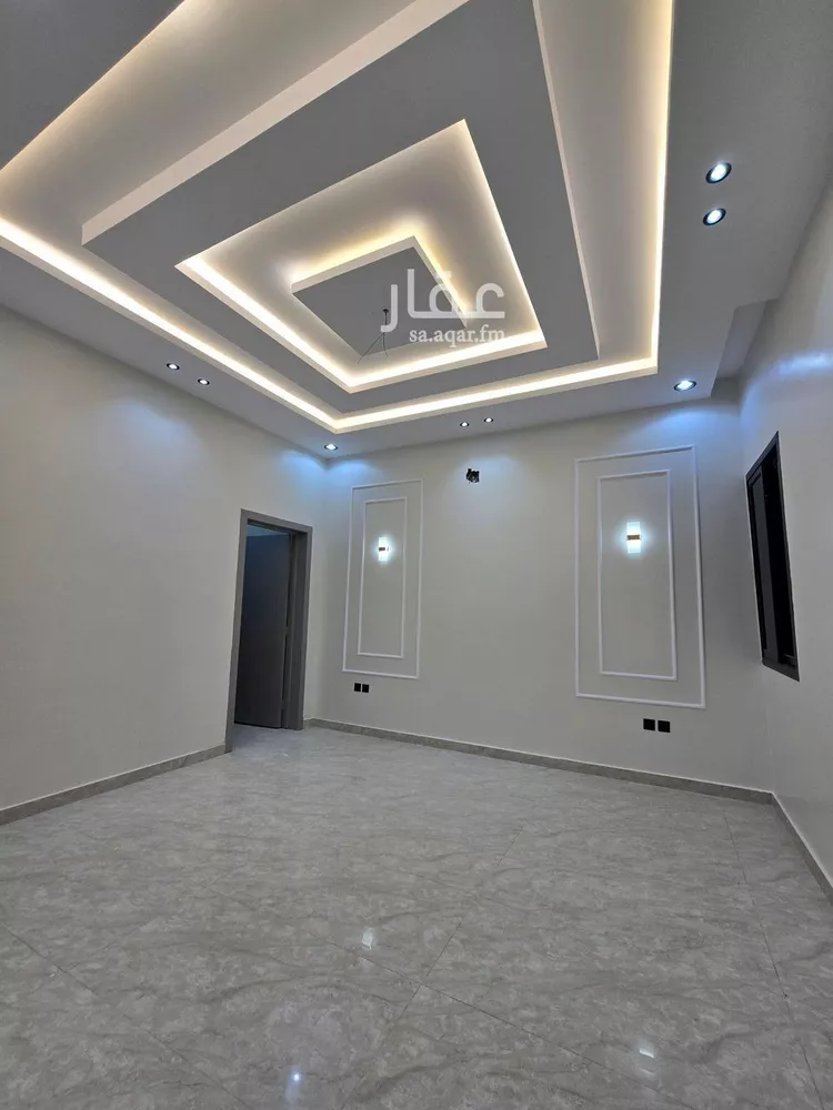 Floor for Sale in Riyadh Okaz 11