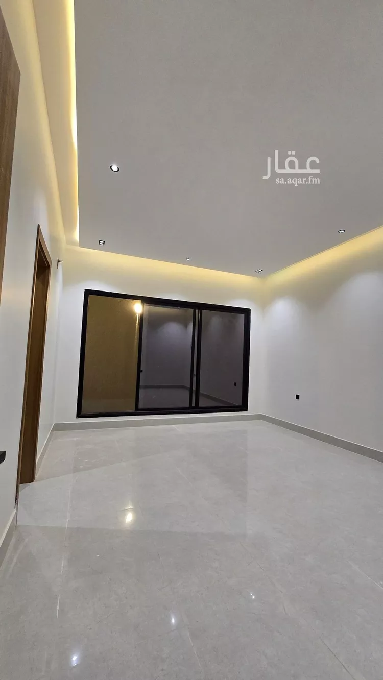 Floor for Sale in Riyadh Uhud 6