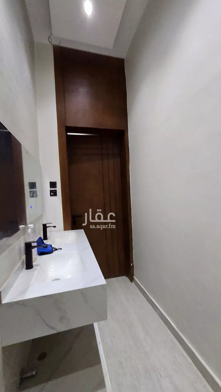 Floor for Sale in Riyadh Uhud 18
