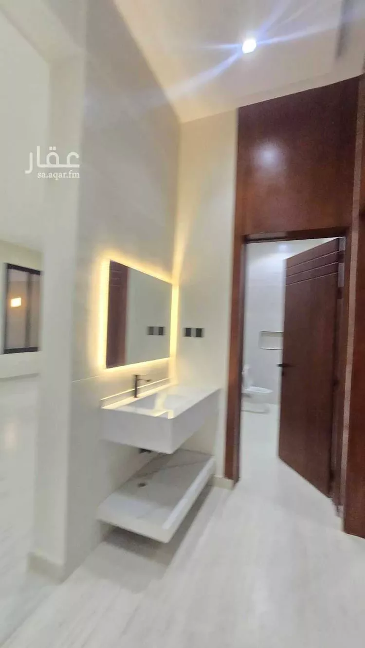 دور للبيع في شارع 16 عكاظ, حي عكاظ, مدينة الرياض, منطقة الرياض 10