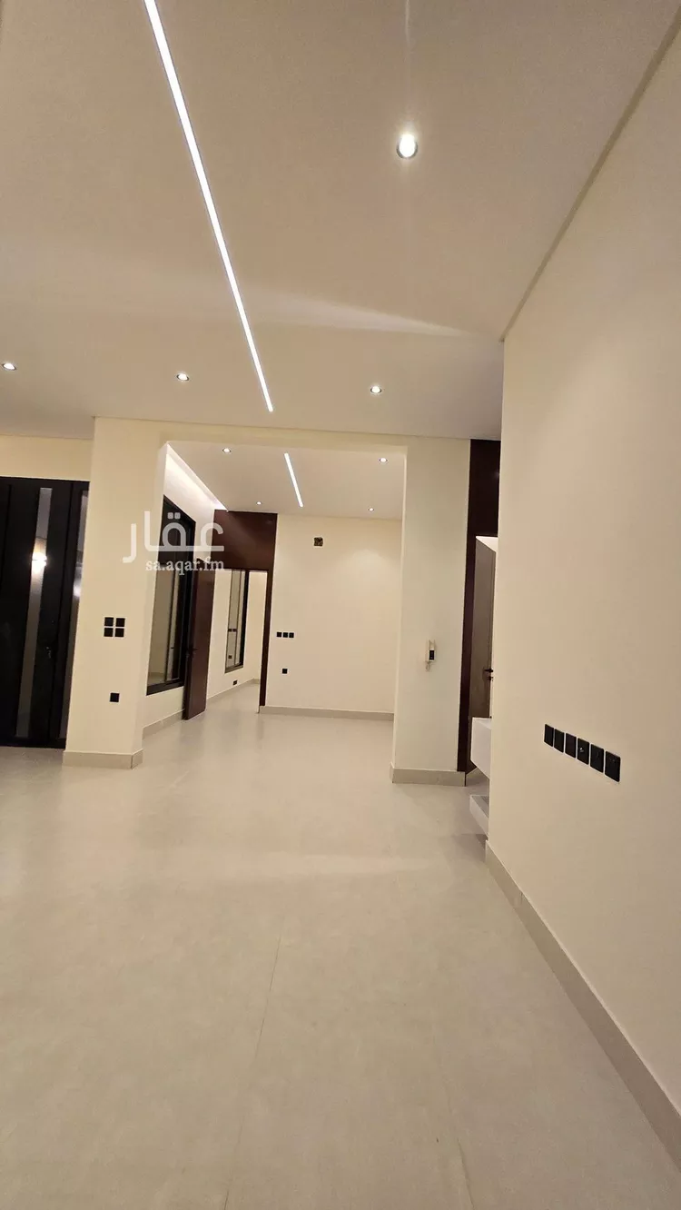 Floor for Sale in Riyadh Al Hazm 16