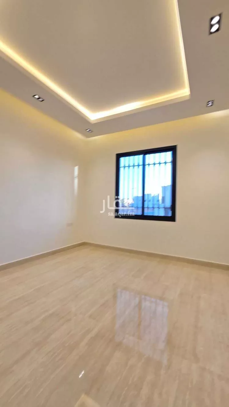 Floor for Sale in Riyadh Al Hazm 24