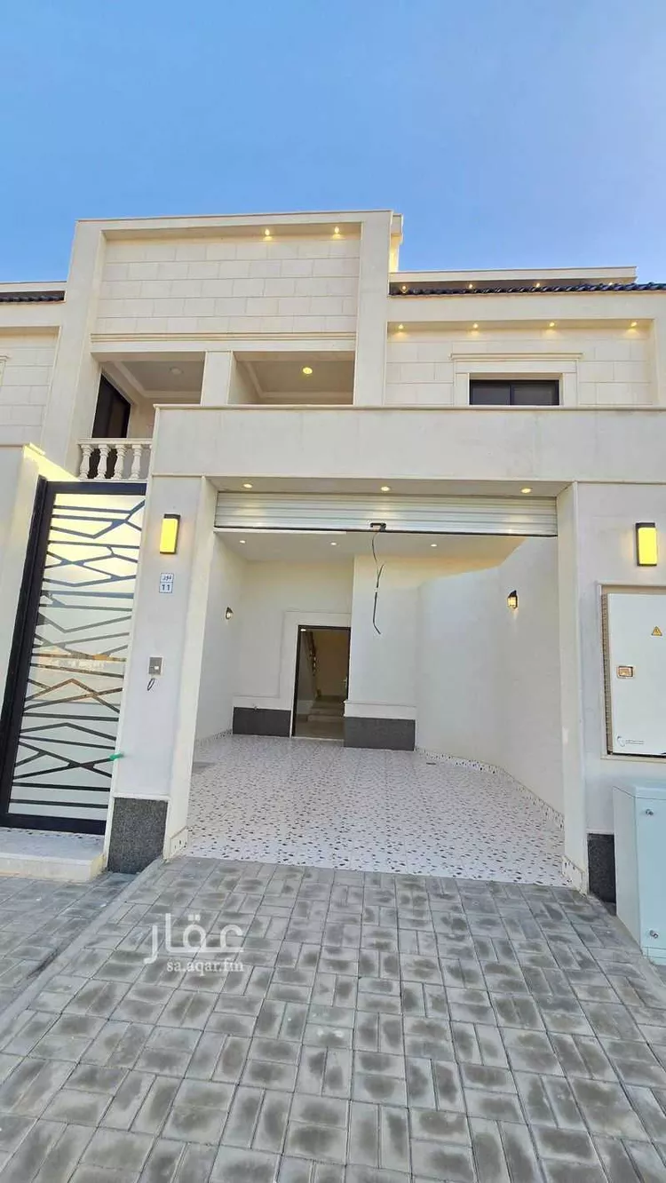 دور للبيع في شارع غير مسمى, حي ديراب, مدينة الرياض, منطقة الرياض 24