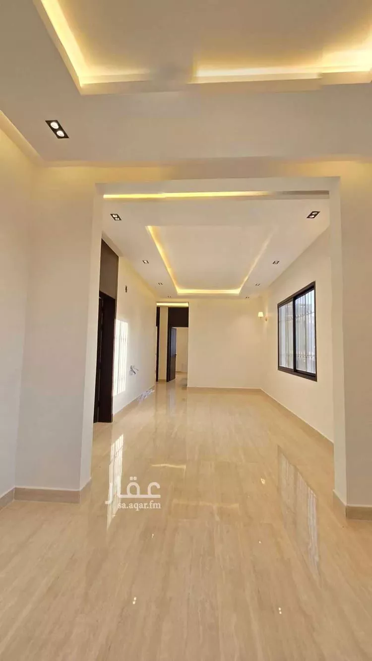 Floor for Sale in Riyadh Al Hazm 13