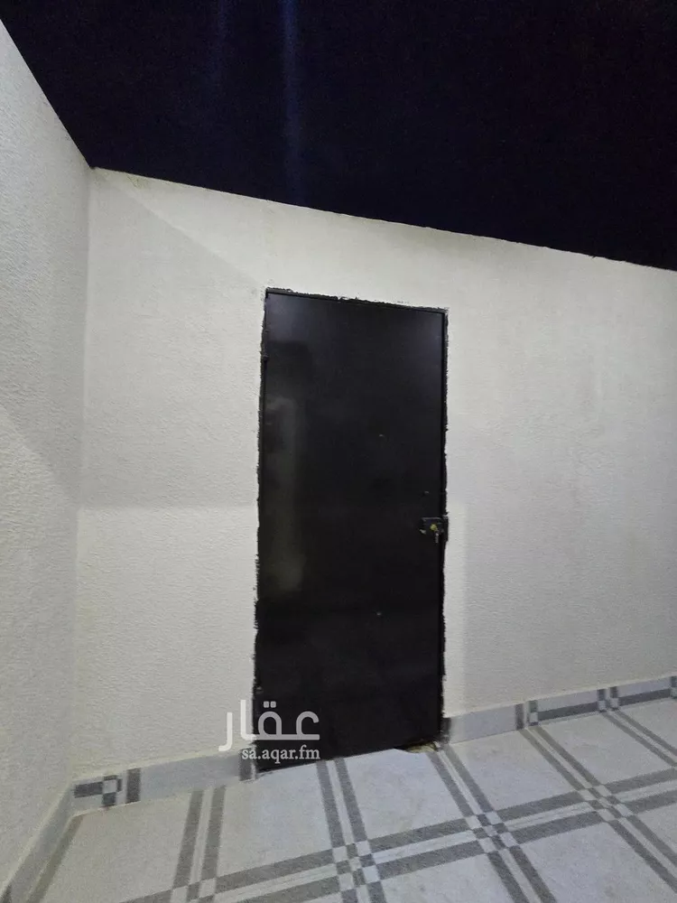 Floor for Sale in Riyadh Okaz 22