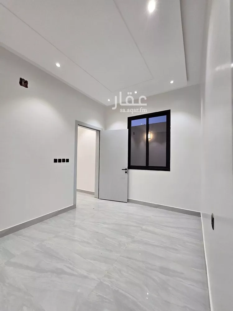 دور للبيع في حي عكاظ, مدينة الرياض, منطقة الرياض صورة 4