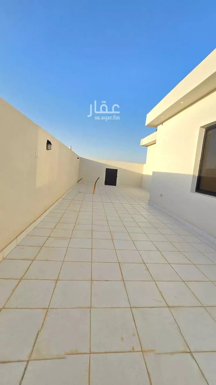 Floor for Sale in Riyadh Al Hazm 8