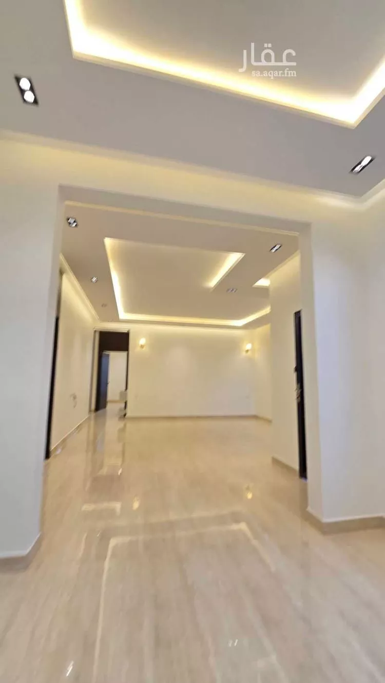 Floor for Sale in Riyadh Al Hazm 12