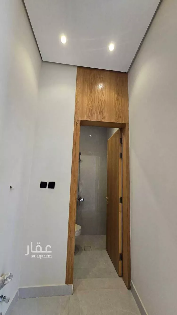 Floor for Sale in Riyadh Uhud 11
