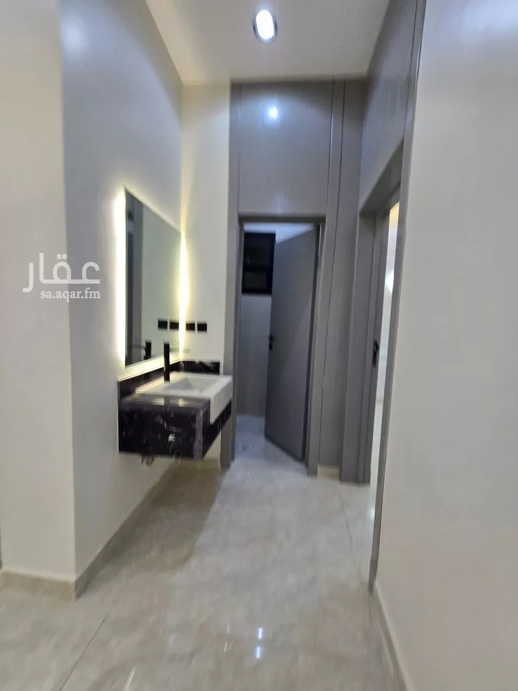 شقة للبيع في حي عكاظ, مدينة الرياض, منطقة الرياض 8