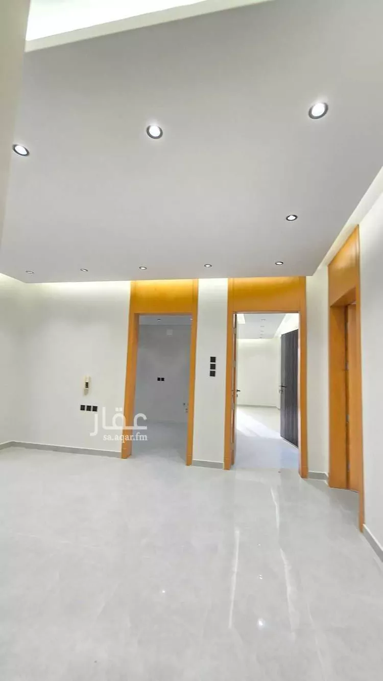 دور للبيع في شارع قرية الجدية, حي ديراب, مدينة الرياض, منطقة الرياض 9