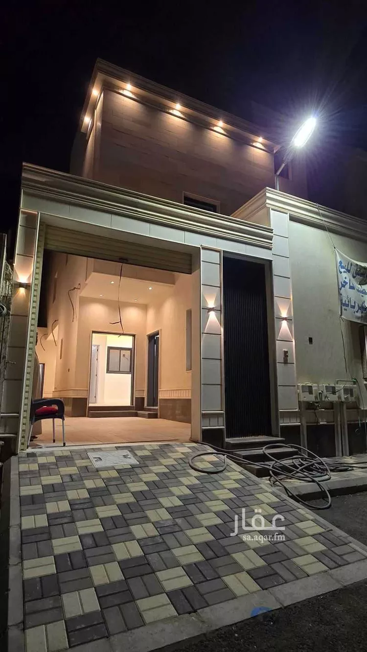 دور للبيع في شارع الرسالة, حي بدر, مدينة الرياض, منطقة الرياض صورة 4