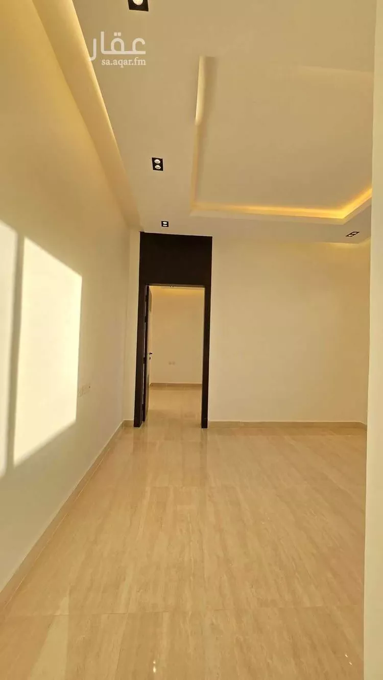 Floor for Sale in Riyadh Al Hazm 21