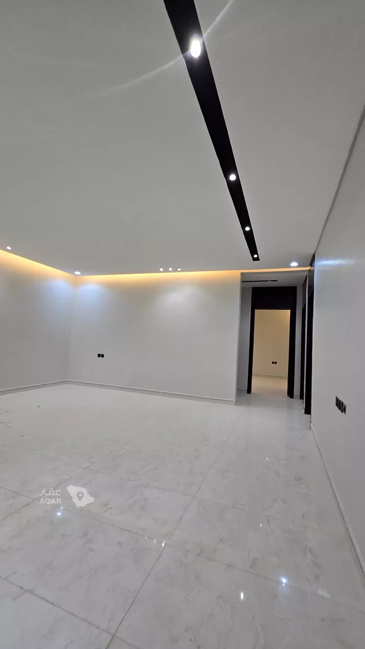 Floor for Rent in Riyadh Okaz 14