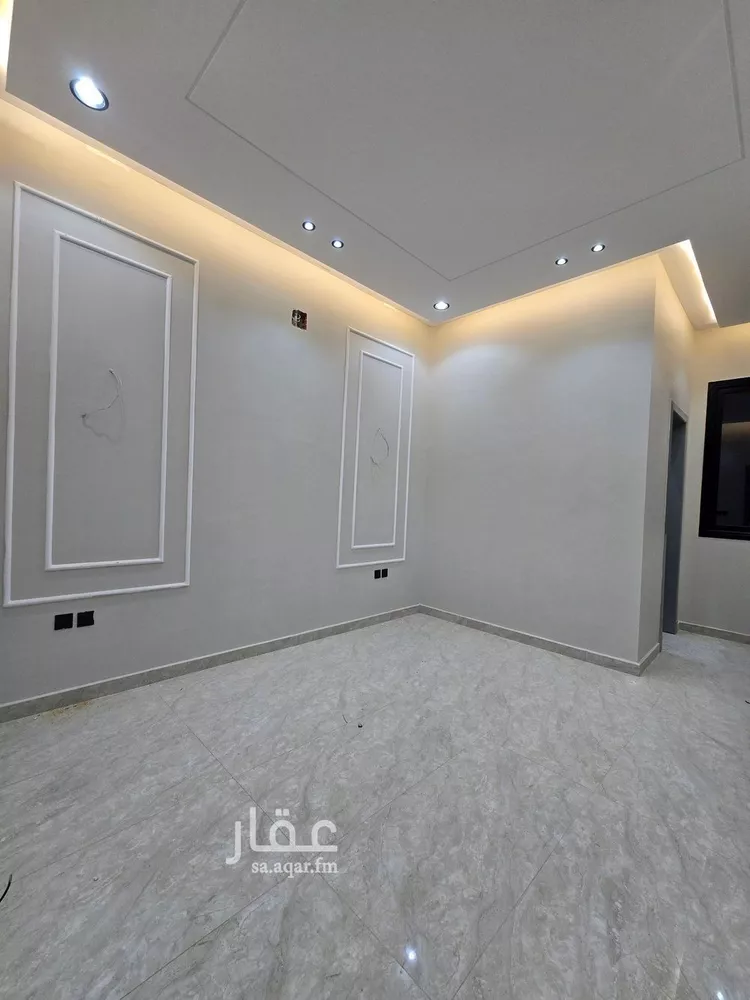 دور للبيع في حي عكاظ, مدينة الرياض, منطقة الرياض صورة 2