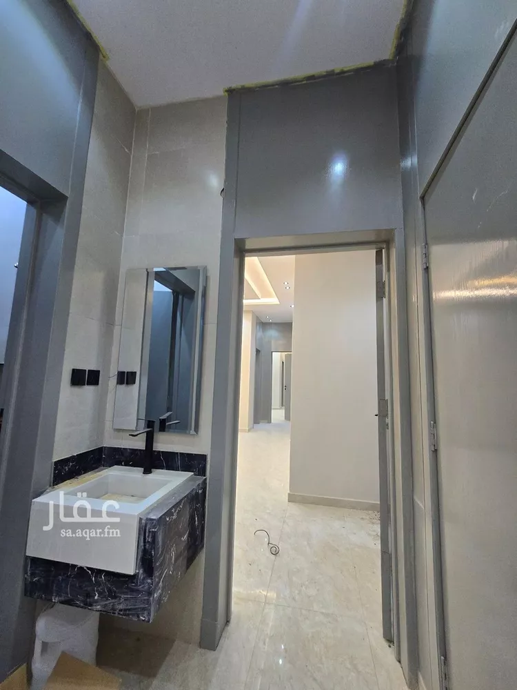 دور للبيع في حي عكاظ, مدينة الرياض, منطقة الرياض صورة 4