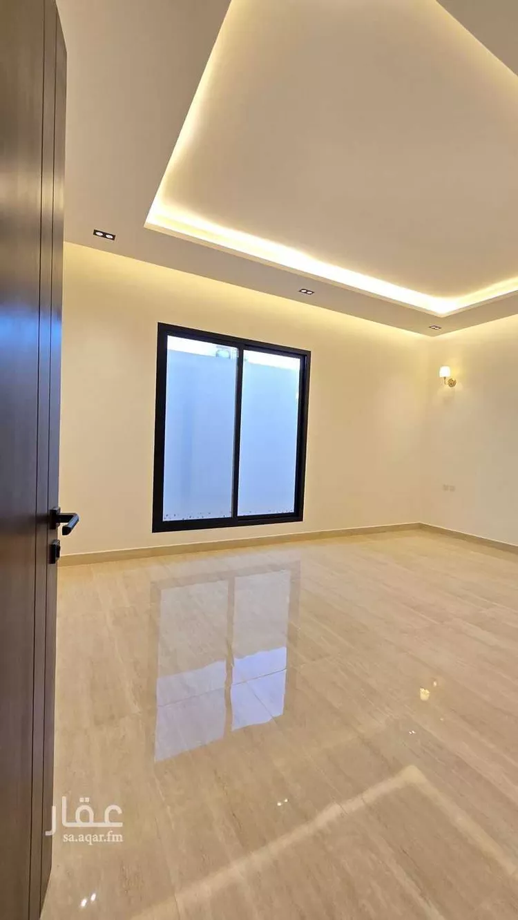 Floor for Sale in Riyadh Dirab 20