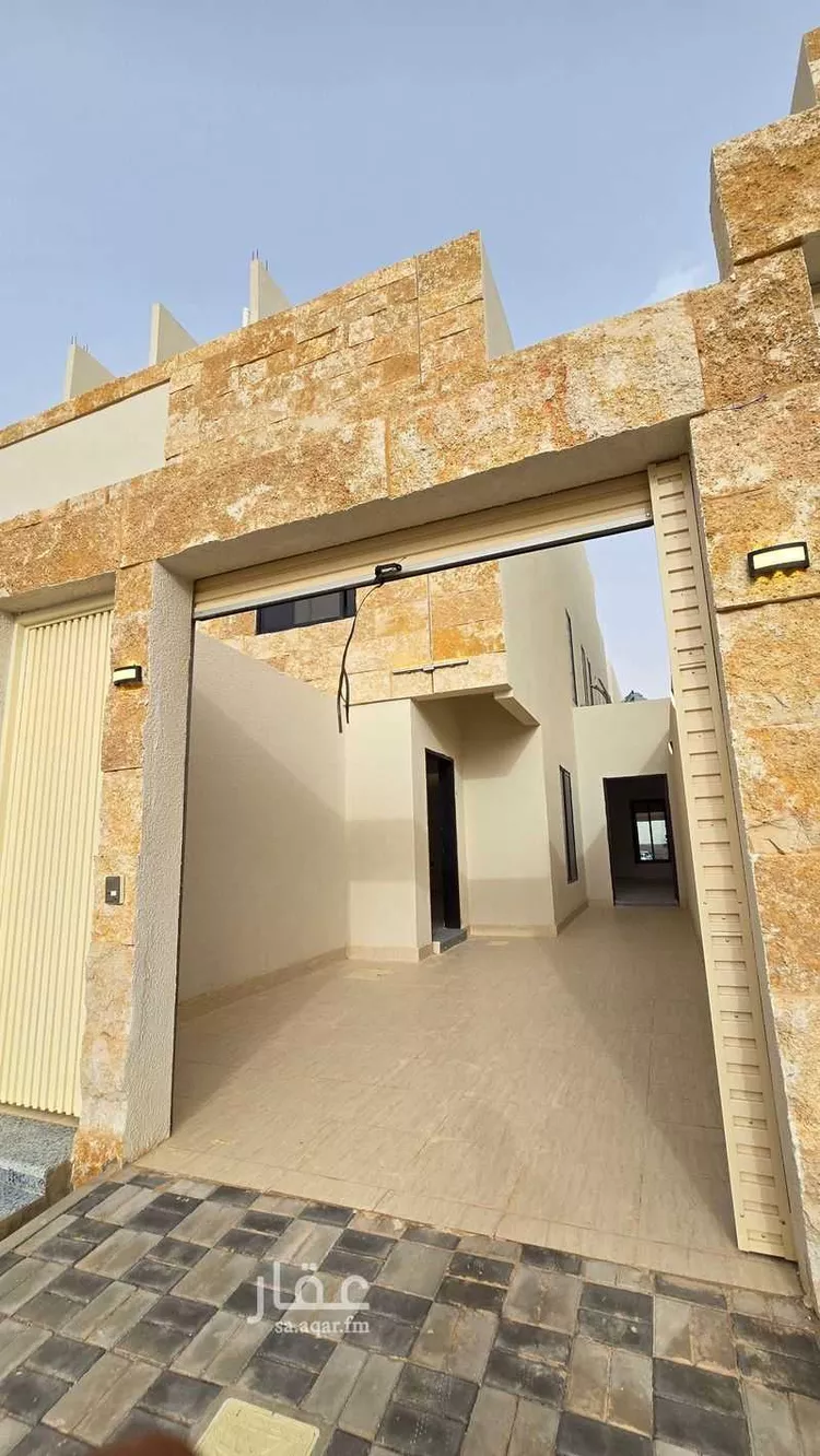 Floor for Sale in Riyadh Dirab