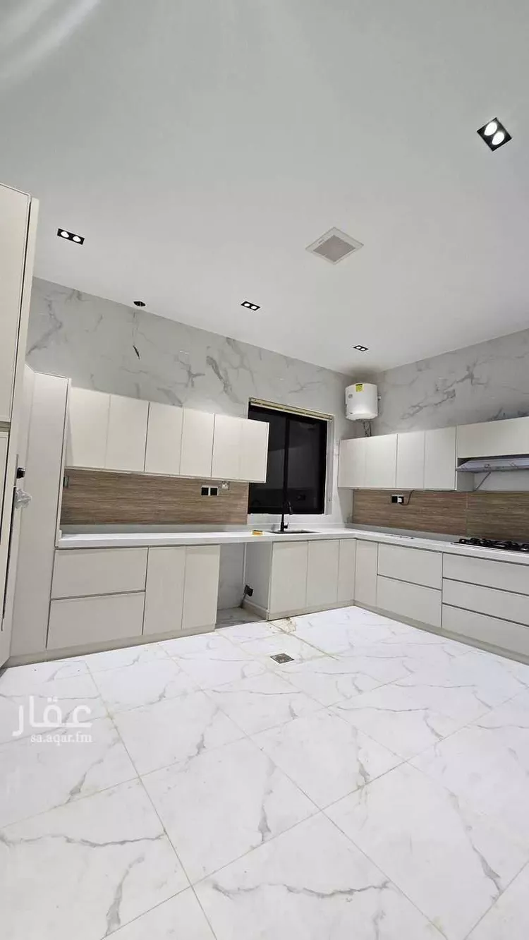 Floor for Rent in Riyadh Okaz صورة 4