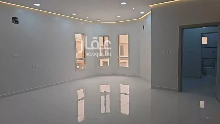فيلا للبيع في شارع عرض 15 متر, حي السلام, مدينة الخفجي, المنطقة الشرقية صورة 3