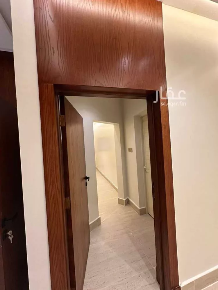 شقة للإيجار في شارع ابن بركة, حي العريجاء الأوسط, مدينة الرياض, منطقة الرياض صورة 4