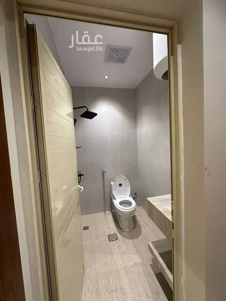 شقة للإيجار في شارع ابن بركة, حي العريجاء الأوسط, مدينة الرياض, منطقة الرياض صورة 4