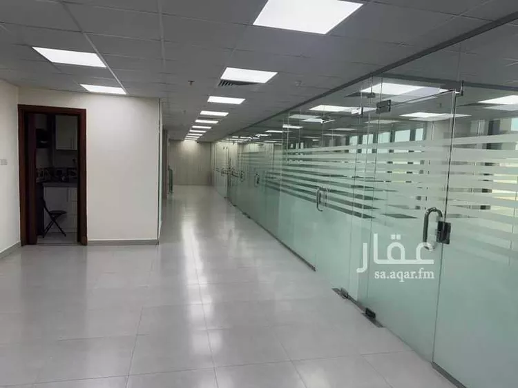 Commercial Office for Rent in Jeddah Al Wurud