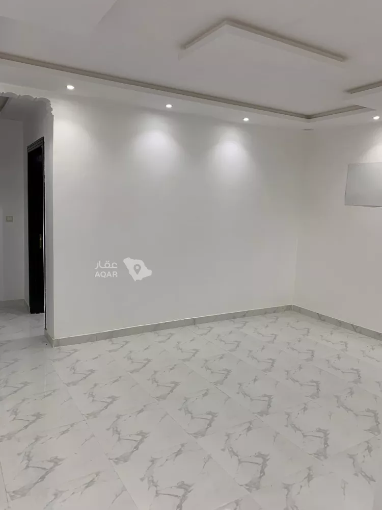 شقة للإيجار في شارع عثمان الداغستاني ، حي ديراب ، الرياض ، منطقة الرياض 6