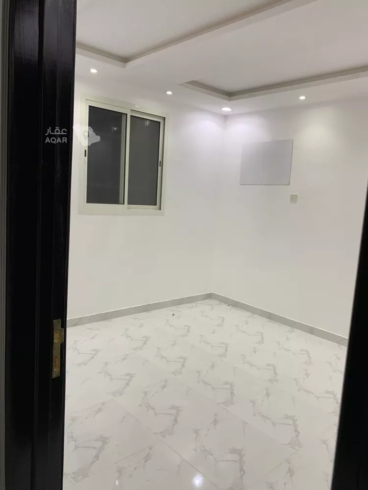 شقة للإيجار في شارع عثمان الداغستاني ، حي ديراب ، الرياض ، منطقة الرياض صورة 3