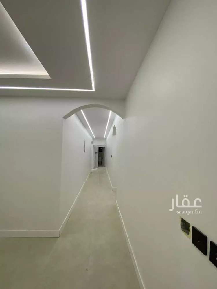 فيلا للبيع في شارع يحيى بن اكثم, حي طويق, مدينة الرياض, منطقة الرياض صورة 5