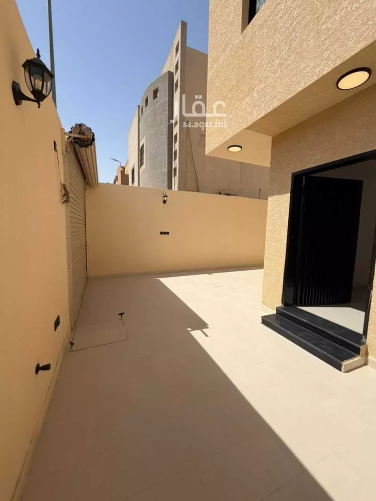 فيلا للإيجار في شارع الثامرية, حي الدار البيضاء, مدينة الرياض, منطقة الرياض صورة 2