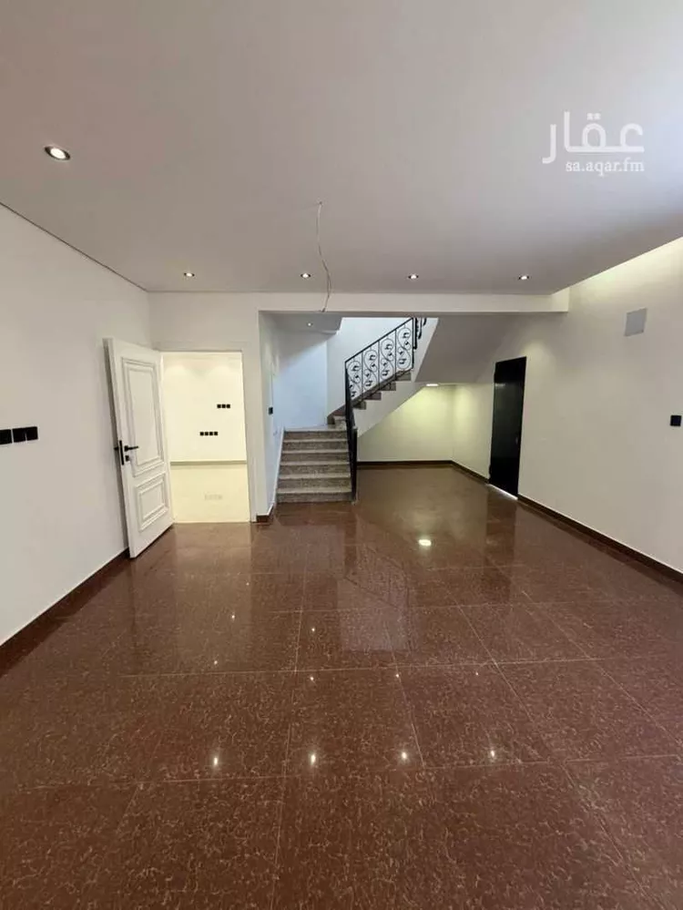 فيلا للإيجار في شارع الثامرية, حي الدار البيضاء, مدينة الرياض, منطقة الرياض صورة 3