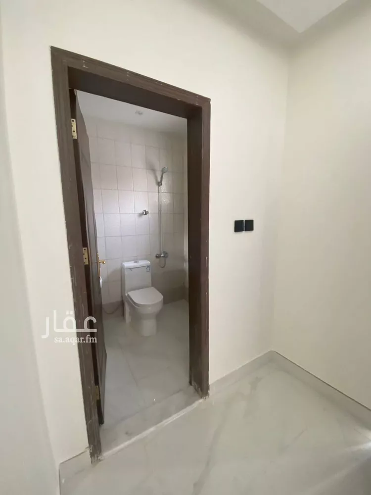 دور للإيجار في شارع فرحان السعود, حي الدار البيضاء, مدينة الرياض, منطقة الرياض 11