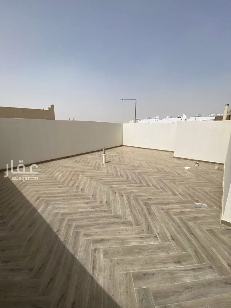 فيلا للبيع في شارع الطيب اليوسف, حي طويق, مدينة الرياض, منطقة الرياض صورة 2