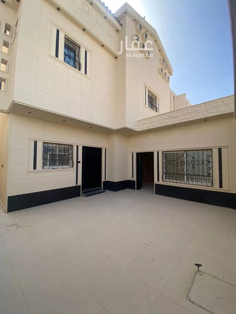 فيلا للبيع في شارع أسلم بن عبدالعزيز, حي الرمال, مدينة الرياض, منطقة الرياض صورة 2