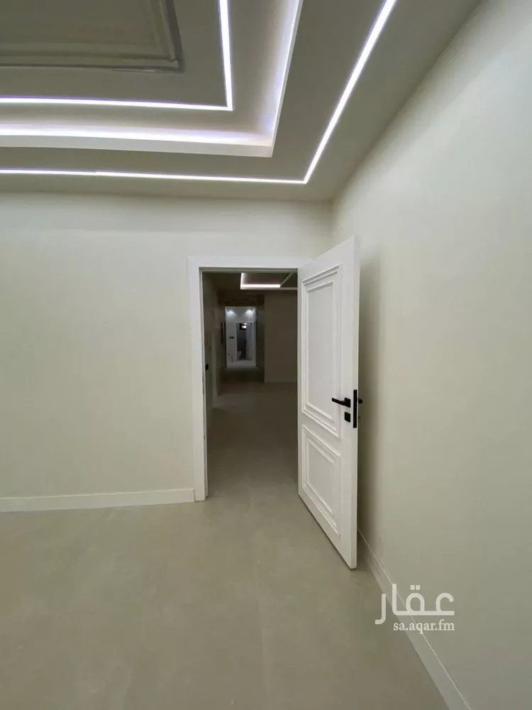 فيلا للبيع في شارع حمود الرشيد, حي طويق, مدينة الرياض, منطقة الرياض 12